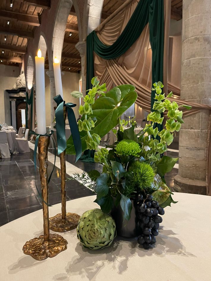 Masquerade green